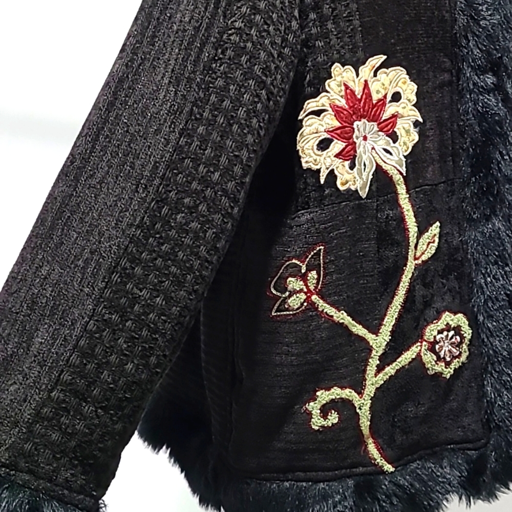 Flashback Vintage Embroidered Faux Fur Black Coat Jacket Size L - Picture 14 of 15